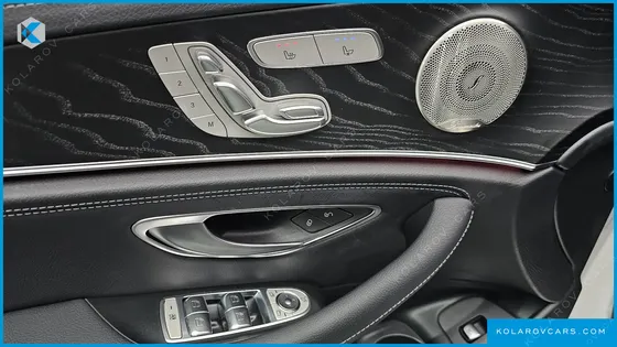 MERCEDES E-CLASS E220D 4MATIC AMG LINE