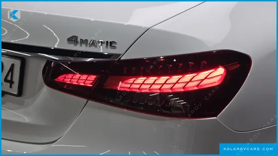 MERCEDES E-CLASS E220D 4MATIC AMG LINE