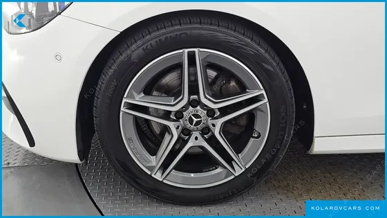 MERCEDES E-CLASS E250 AMG LINE