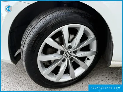 VOLKSWAGEN GOLF 1.6 TDI