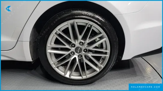 GENESIS G70 2.0T AWD