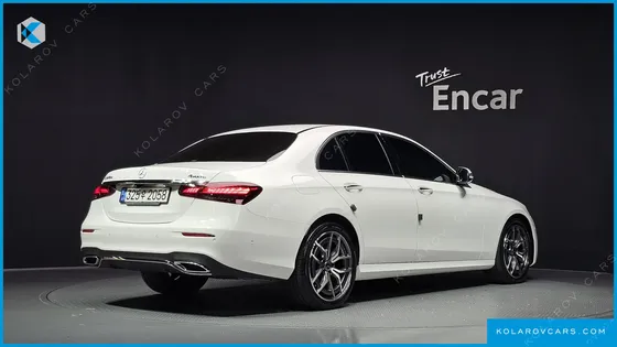 MERCEDES E-CLASS E220D 4MATIC AMG LINE