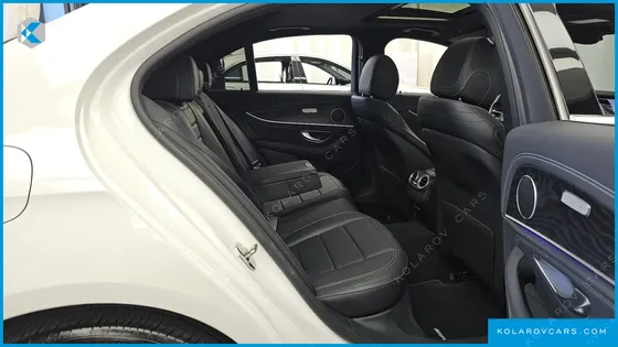 MERCEDES E-CLASS E220D 4MATIC AMG LINE