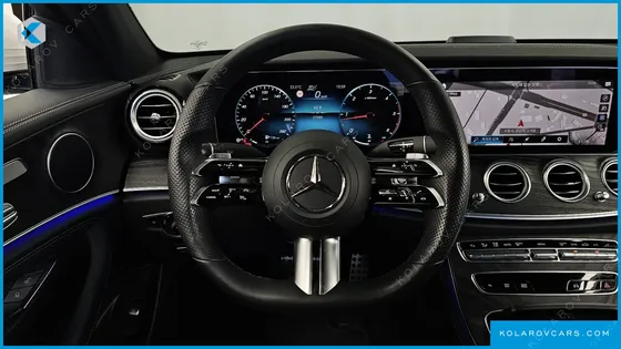 MERCEDES E-CLASS E220D 4MATIC AMG LINE