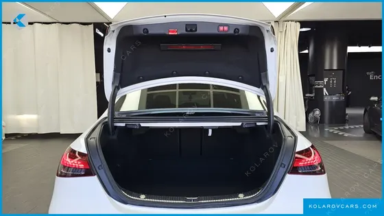 MERCEDES E-CLASS E220D 4MATIC AMG LINE