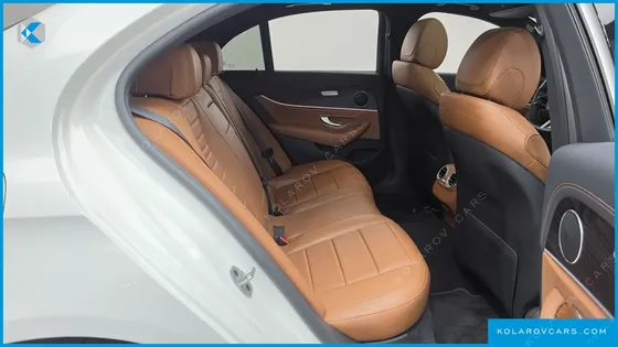 MERCEDES E-CLASS E220D 4MATIC AMG LINE