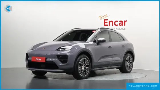 PORSCHE MACAN BASE 4