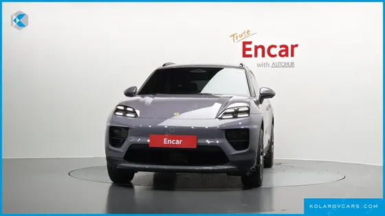 PORSCHE MACAN BASE 4