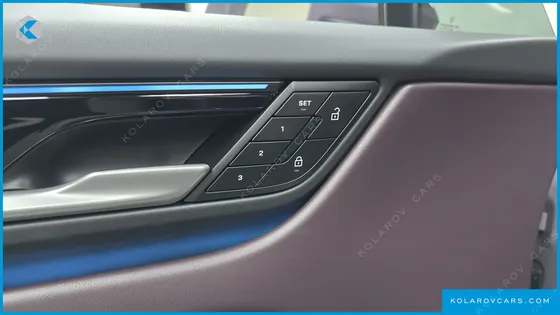 PORSCHE MACAN BASE 4