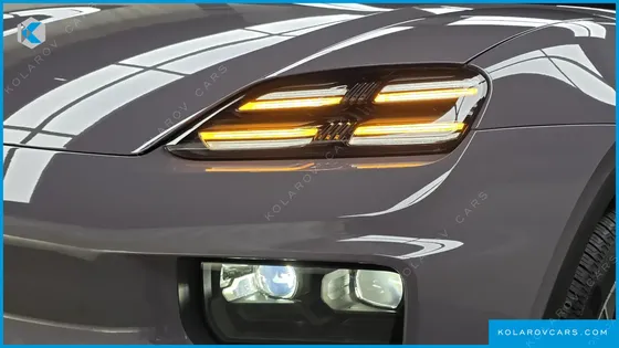 PORSCHE MACAN BASE 4
