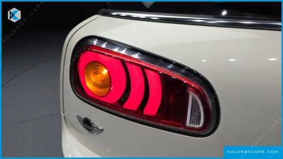MINI CLUBMAN STANDARD