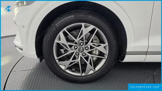 GENESIS GV70 2.5T GASOLINE 2WD