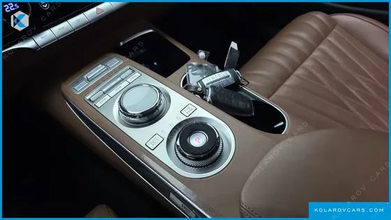 GENESIS GV70 2.5T GASOLINE 2WD