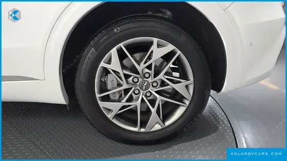 GENESIS GV70 2.5T GASOLINE 2WD