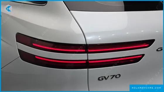 GENESIS GV70 2.5T GASOLINE 2WD