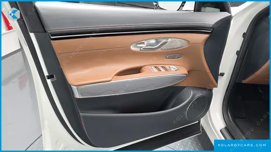 GENESIS GV70 2.5T GASOLINE 2WD
