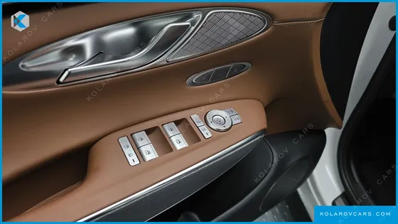 GENESIS GV70 2.5T GASOLINE 2WD