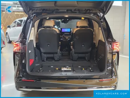 TOYOTA SIENNA 2.5 HYBRID AWD