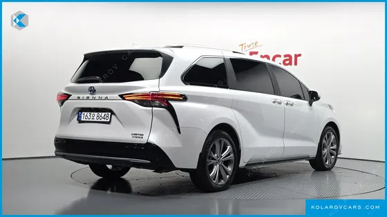 TOYOTA SIENNA 2.5 HYBRID 2WD