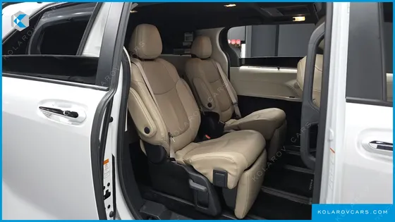 TOYOTA SIENNA 2.5 HYBRID 2WD