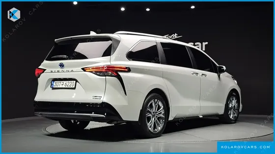 TOYOTA SIENNA 2.5 HYBRID 2WD