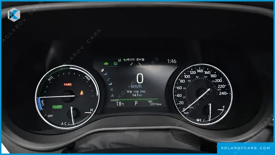 TOYOTA SIENNA 2.5 HYBRID 2WD
