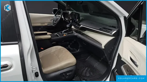 TOYOTA SIENNA 2.5 HYBRID 2WD
