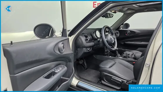 MINI CLUBMAN STANDARD