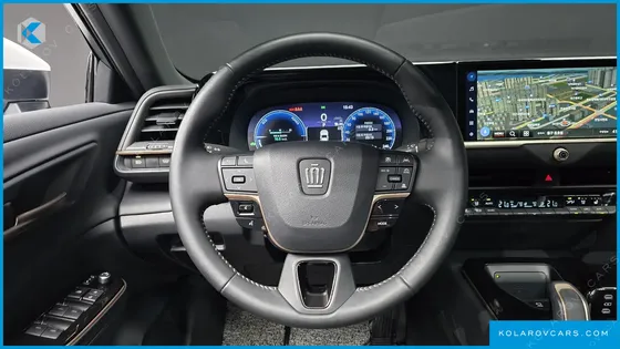 TOYOTA CROWN 2.5 4WD HYBRID