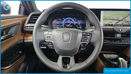 TOYOTA CROWN 2.5 4WD HYBRID