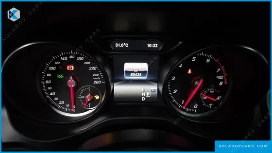 MERCEDES CLA-CLASS CLA220 AMG LINE