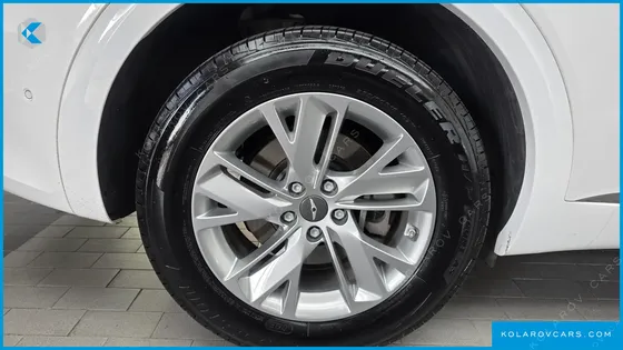 GENESIS GV70 2.5T GASOLINE 2WD