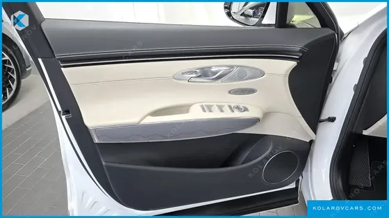 GENESIS GV70 2.5T GASOLINE 2WD