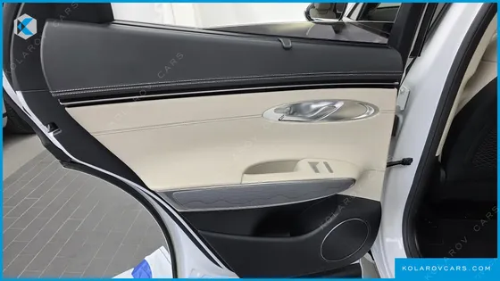 GENESIS GV70 2.5T GASOLINE 2WD