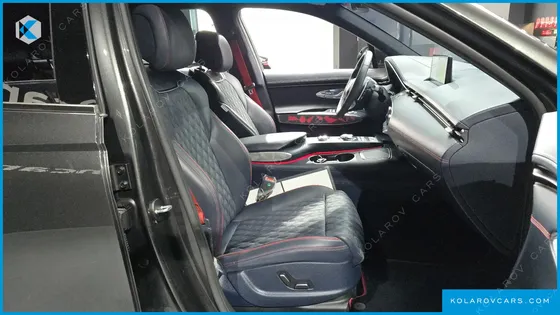GENESIS GV70 2.5T GASOLINE 2WD