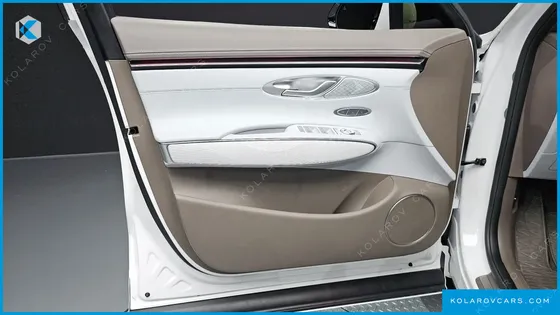 GENESIS GV70 2.5T GASOLINE 2WD