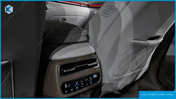 GENESIS GV70 2.5T GASOLINE 2WD