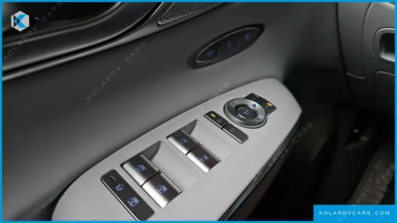 GENESIS GV70 2.5T GASOLINE 2WD