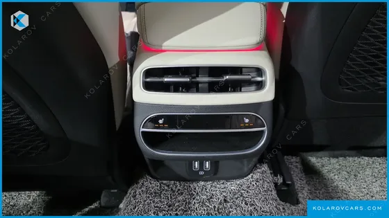GENESIS GV70 2.5T GASOLINE 2WD