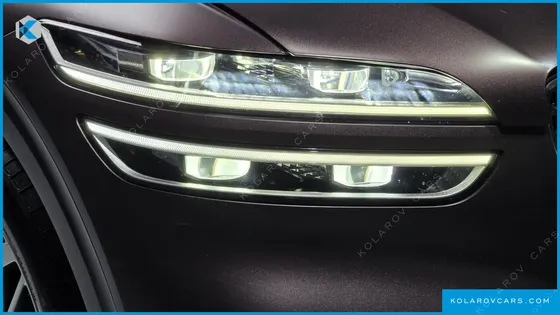 GENESIS GV70 2.5T GASOLINE 2WD