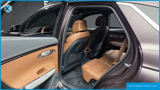 GENESIS GV70 2.5T GASOLINE 2WD