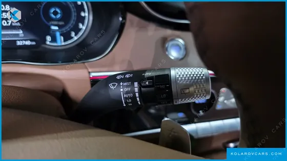 GENESIS GV70 2.5T GASOLINE 2WD