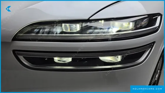 GENESIS GV70 2.5T GASOLINE 2WD