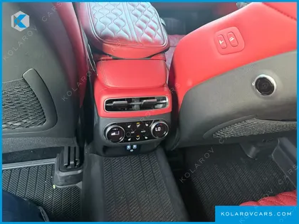 GENESIS GV70 2.5T GASOLINE 2WD