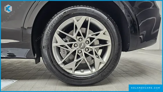 GENESIS GV70 2.5T GASOLINE 2WD