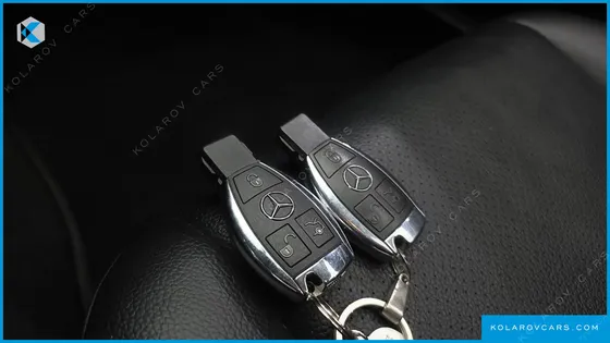 MERCEDES C-CLASS C200 CGI