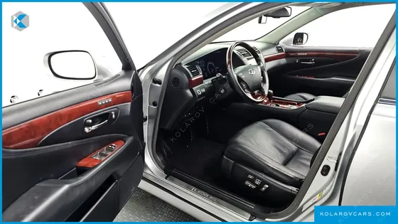LEXUS LS 5-SEATS