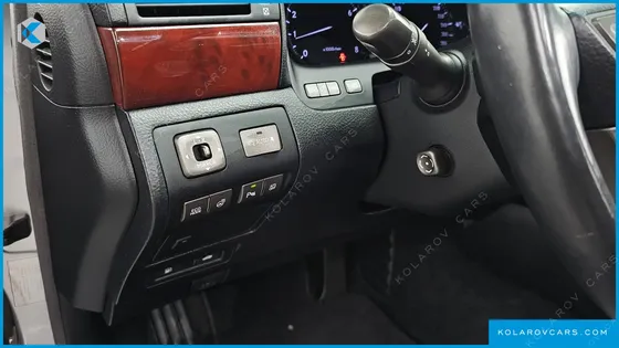 LEXUS LS 5-SEATS