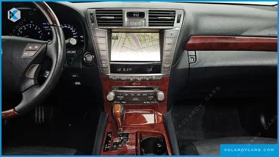 LEXUS LS 5-SEATS
