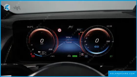 MERCEDES EQB EQB300 4MATIC ELECTRIC ART